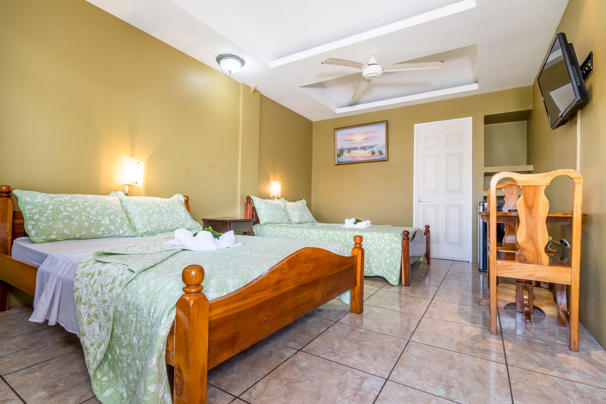 Hotel Le Priss Manuel Antonio Εξωτερικό φωτογραφία