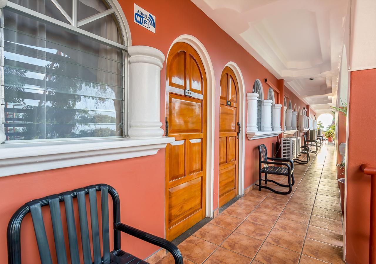 Hotel Le Priss Manuel Antonio Εξωτερικό φωτογραφία